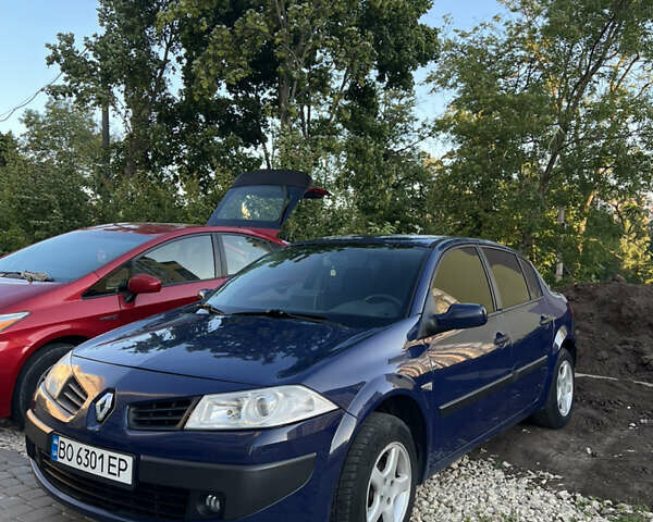 Синий Рено Меган, объемом двигателя 1.39 л и пробегом 310 тыс. км за 4500 $, фото 1 на Automoto.ua