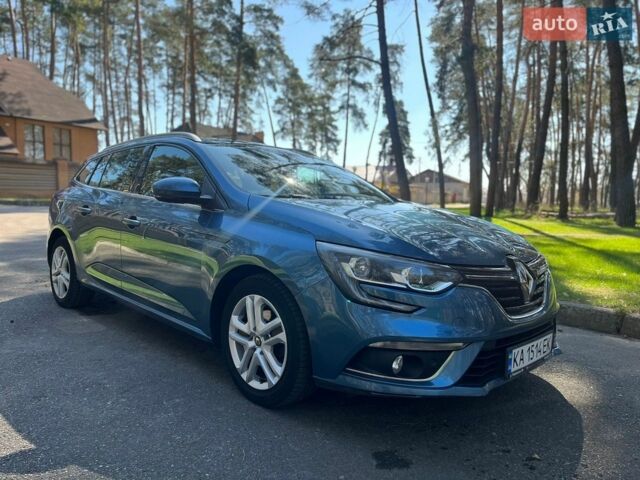 Синий Рено Меган, объемом двигателя 1.5 л и пробегом 355 тыс. км за 11500 $, фото 1 на Automoto.ua