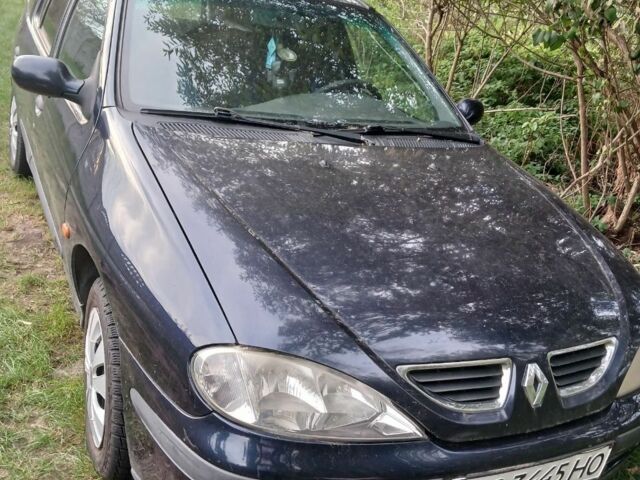 Синий Рено Меган, объемом двигателя 1.4 л и пробегом 156 тыс. км за 1800 $, фото 1 на Automoto.ua