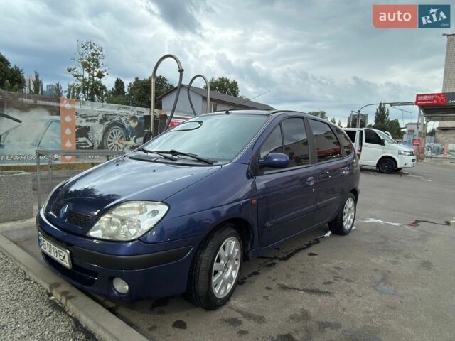 Синий Рено Меган, объемом двигателя 1.6 л и пробегом 283 тыс. км за 3900 $, фото 1 на Automoto.ua