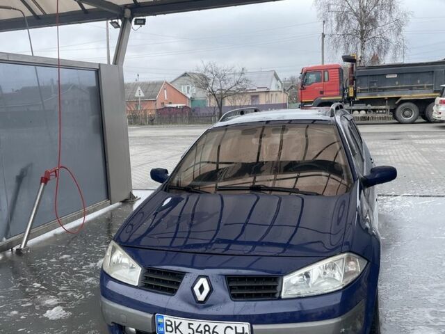 Синий Рено Меган, объемом двигателя 1.9 л и пробегом 420 тыс. км за 3200 $, фото 1 на Automoto.ua