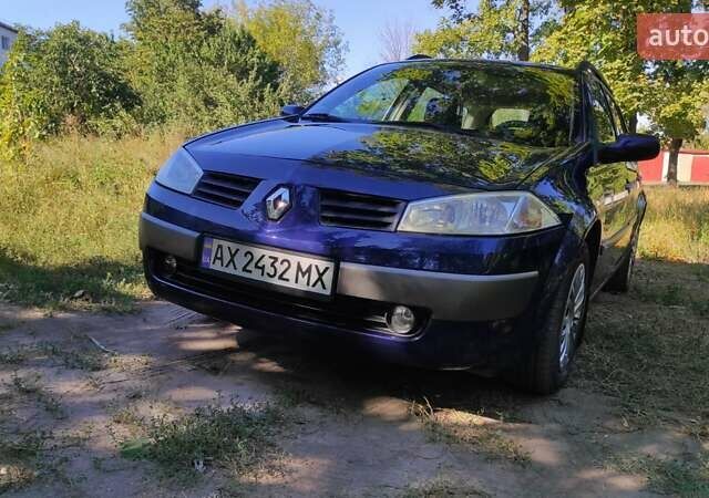 Синій Рено Меган, об'ємом двигуна 1.6 л та пробігом 247 тис. км за 5000 $, фото 1 на Automoto.ua