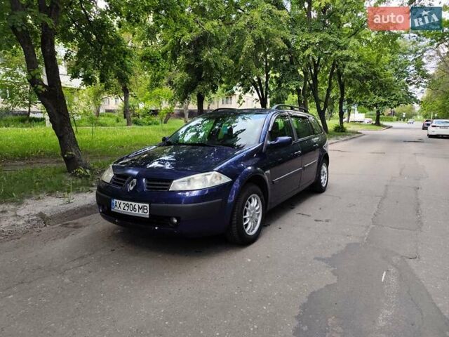 Синий Рено Меган, объемом двигателя 1.6 л и пробегом 260 тыс. км за 3950 $, фото 1 на Automoto.ua