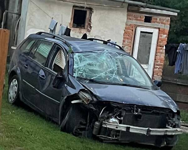 Синій Рено Меган, об'ємом двигуна 1.6 л та пробігом 270 тис. км за 1800 $, фото 1 на Automoto.ua