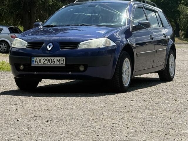 Синий Рено Меган, объемом двигателя 1.6 л и пробегом 250 тыс. км за 4600 $, фото 1 на Automoto.ua