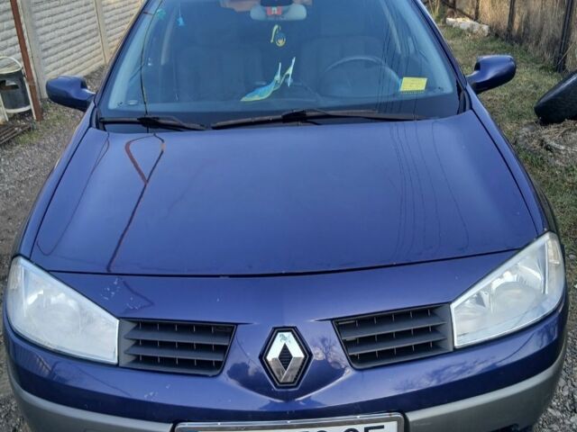 Синій Рено Меган, об'ємом двигуна 2 л та пробігом 243 тис. км за 5100 $, фото 1 на Automoto.ua
