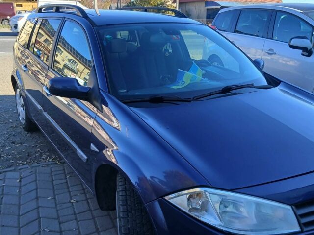 Синий Рено Меган, объемом двигателя 2 л и пробегом 235 тыс. км за 5200 $, фото 1 на Automoto.ua