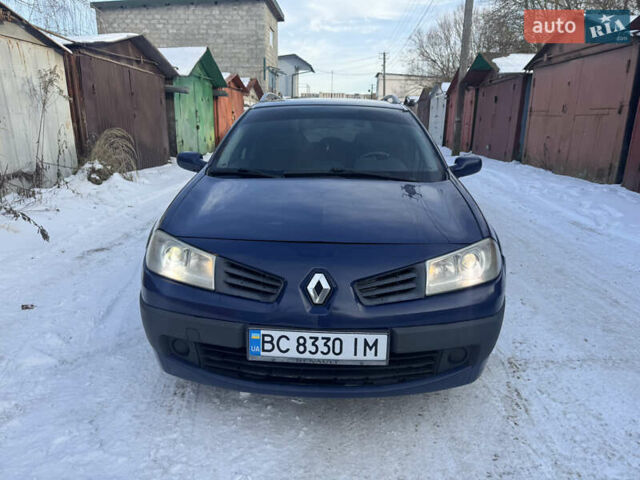Синий Рено Меган, объемом двигателя 1.5 л и пробегом 310 тыс. км за 3450 $, фото 1 на Automoto.ua