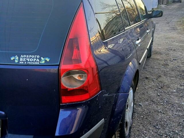 Синий Рено Меган, объемом двигателя 2 л и пробегом 244 тыс. км за 5100 $, фото 1 на Automoto.ua