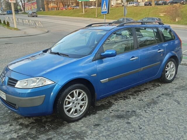 Синий Рено Меган, объемом двигателя 1.6 л и пробегом 268 тыс. км за 4400 $, фото 1 на Automoto.ua