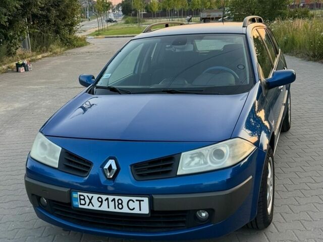 Синий Рено Меган, объемом двигателя 1.6 л и пробегом 216 тыс. км за 4600 $, фото 1 на Automoto.ua