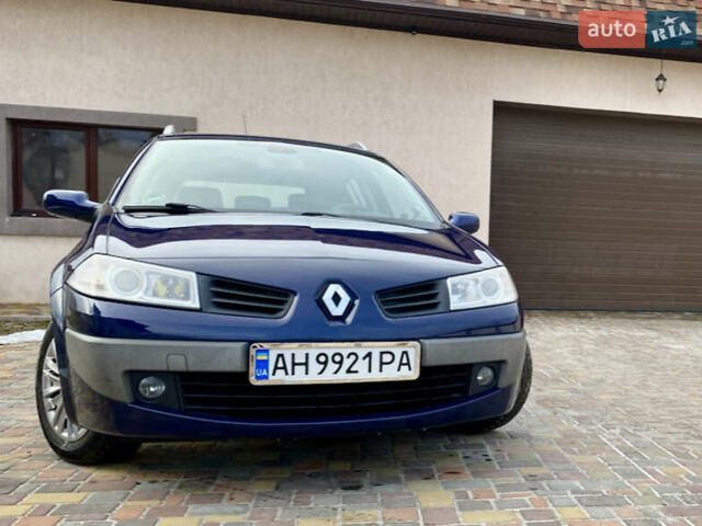 Синій Рено Меган, об'ємом двигуна 1.6 л та пробігом 245 тис. км за 6300 $, фото 1 на Automoto.ua