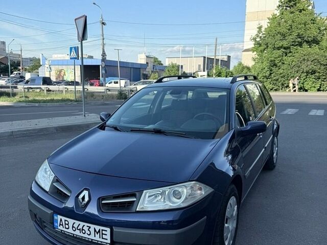 Синій Рено Меган, об'ємом двигуна 1.6 л та пробігом 130 тис. км за 5800 $, фото 1 на Automoto.ua
