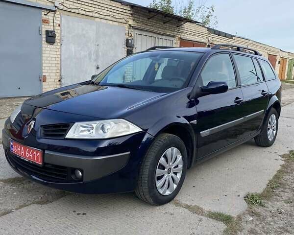 Синий Рено Меган, объемом двигателя 1.6 л и пробегом 229 тыс. км за 4850 $, фото 1 на Automoto.ua