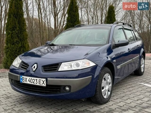 Синий Рено Меган, объемом двигателя 1.6 л и пробегом 213 тыс. км за 4000 $, фото 1 на Automoto.ua