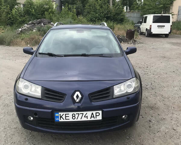 Синий Рено Меган, объемом двигателя 1.6 л и пробегом 280 тыс. км за 4700 $, фото 1 на Automoto.ua