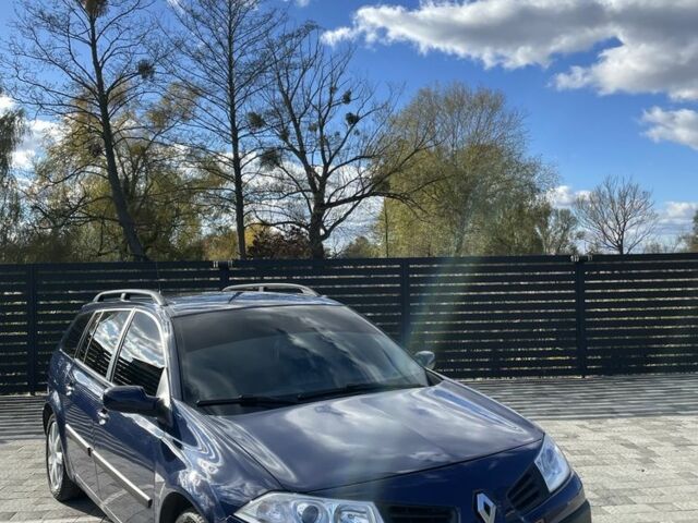 Синий Рено Меган, объемом двигателя 1.6 л и пробегом 240 тыс. км за 4200 $, фото 1 на Automoto.ua