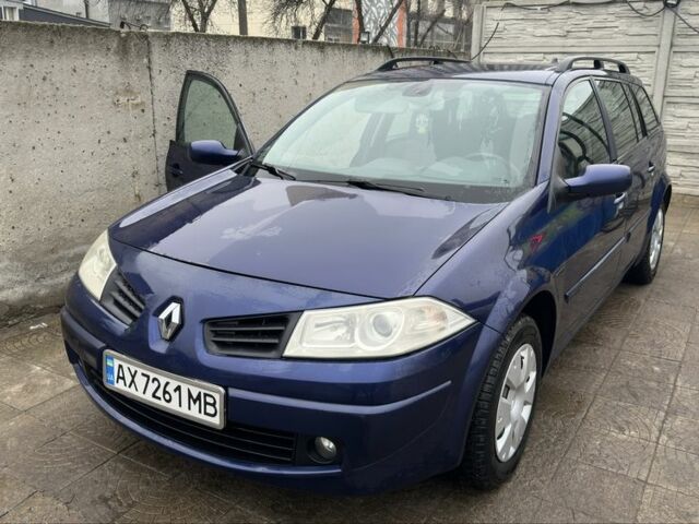 Синий Рено Меган, объемом двигателя 1.6 л и пробегом 223 тыс. км за 5500 $, фото 1 на Automoto.ua