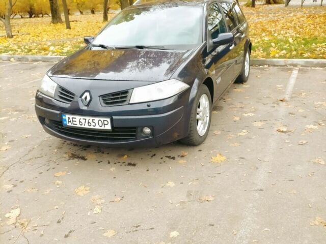 Синий Рено Меган, объемом двигателя 2 л и пробегом 223 тыс. км за 5600 $, фото 1 на Automoto.ua