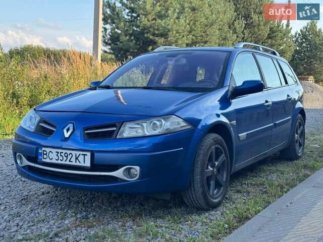 Синий Рено Меган, объемом двигателя 1.6 л и пробегом 296 тыс. км за 4400 $, фото 1 на Automoto.ua