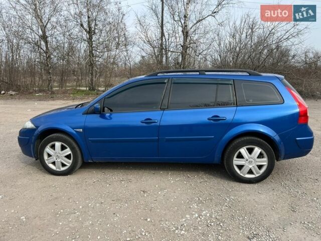 Синий Рено Меган, объемом двигателя 1.6 л и пробегом 236 тыс. км за 4950 $, фото 1 на Automoto.ua