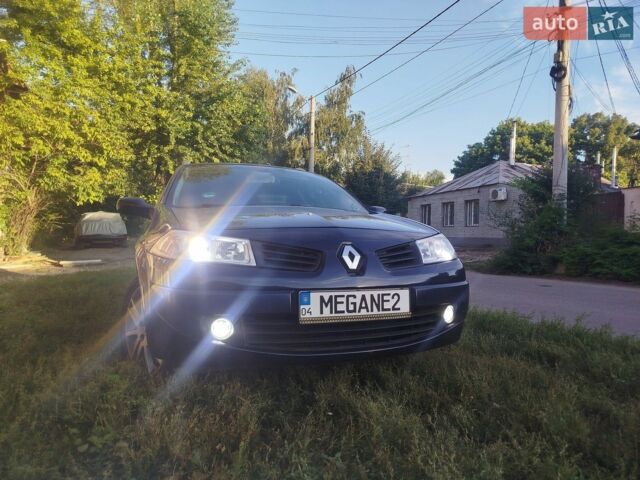 Синій Рено Меган, об'ємом двигуна 1.6 л та пробігом 230 тис. км за 6900 $, фото 1 на Automoto.ua
