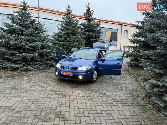 Синій Рено Меган, об'ємом двигуна 1.6 л та пробігом 208 тис. км за 5250 $, фото 1 на Automoto.ua