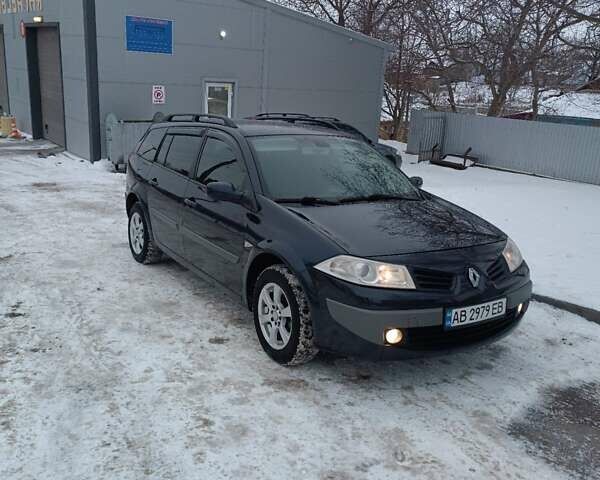Синий Рено Меган, объемом двигателя 1.6 л и пробегом 199 тыс. км за 5199 $, фото 1 на Automoto.ua