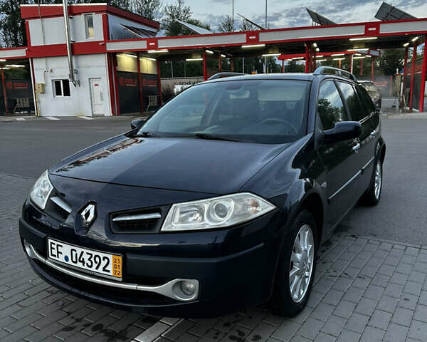 Синий Рено Меган, объемом двигателя 1.6 л и пробегом 100 тыс. км за 6000 $, фото 1 на Automoto.ua
