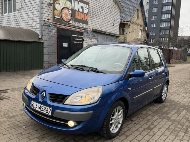 Синий Рено Меган, объемом двигателя 1.9 л и пробегом 300 тыс. км за 2750 $, фото 1 на Automoto.ua