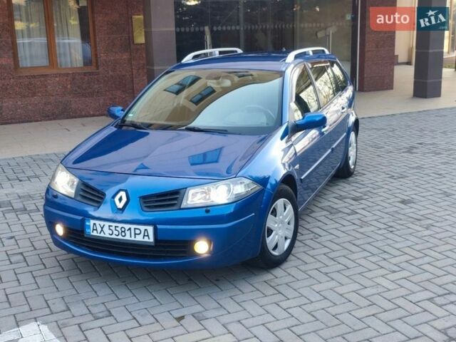 Синій Рено Меган, об'ємом двигуна 1.6 л та пробігом 217 тис. км за 4950 $, фото 1 на Automoto.ua