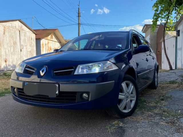Синій Рено Меган, об'ємом двигуна 2 л та пробігом 309 тис. км за 6300 $, фото 1 на Automoto.ua