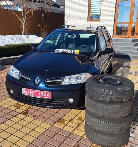 Синий Рено Меган, объемом двигателя 1.6 л и пробегом 123 тыс. км за 5900 $, фото 1 на Automoto.ua