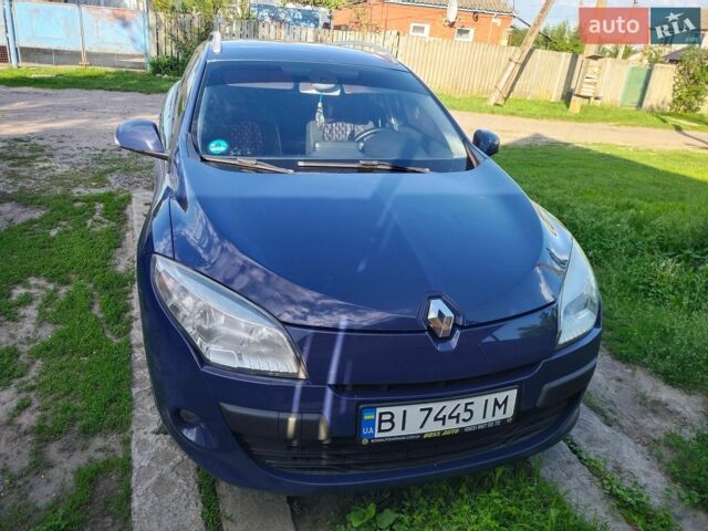 Синій Рено Меган, об'ємом двигуна 1.5 л та пробігом 300 тис. км за 6600 $, фото 1 на Automoto.ua