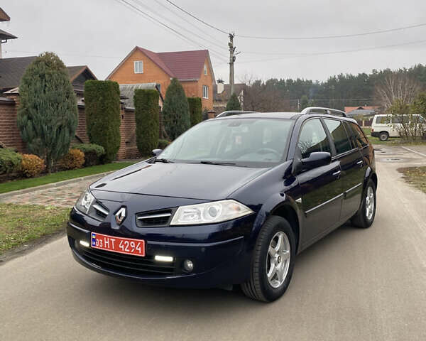 Синій Рено Меган, об'ємом двигуна 1.6 л та пробігом 186 тис. км за 6500 $, фото 1 на Automoto.ua