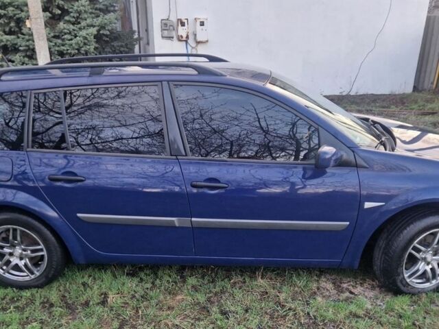 Синий Рено Меган, объемом двигателя 1.6 л и пробегом 350 тыс. км за 4800 $, фото 1 на Automoto.ua