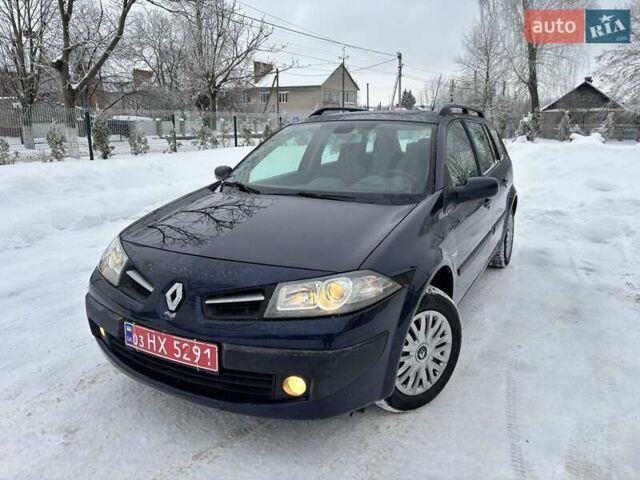 Синий Рено Меган, объемом двигателя 1.6 л и пробегом 225 тыс. км за 5650 $, фото 1 на Automoto.ua
