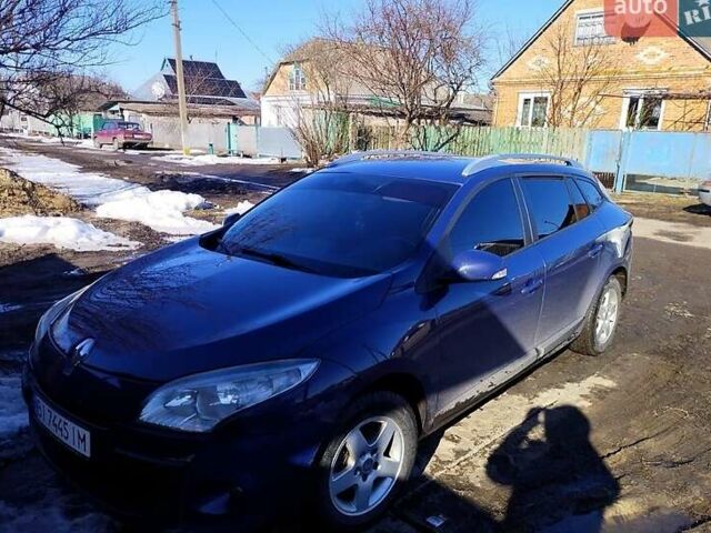 Синій Рено Меган, об'ємом двигуна 1.5 л та пробігом 330 тис. км за 7500 $, фото 1 на Automoto.ua