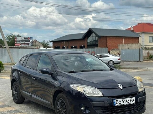 Синий Рено Меган, объемом двигателя 1.46 л и пробегом 290 тыс. км за 5700 $, фото 1 на Automoto.ua