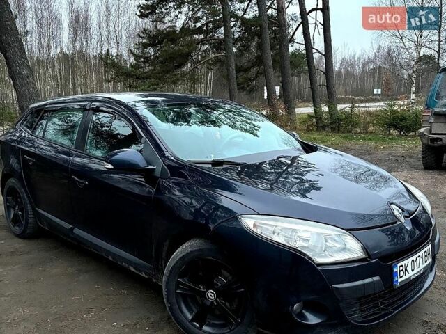 Синий Рено Меган, объемом двигателя 1.46 л и пробегом 357 тыс. км за 3700 $, фото 1 на Automoto.ua