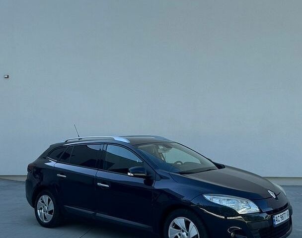 Синій Рено Меган, об'ємом двигуна 2 л та пробігом 206 тис. км за 6700 $, фото 1 на Automoto.ua