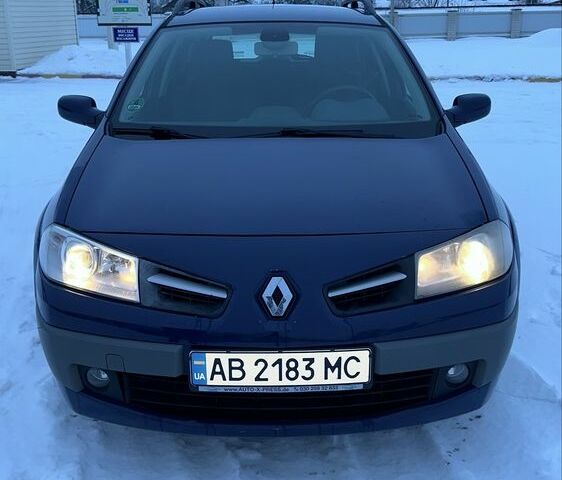 Синий Рено Меган, объемом двигателя 1.6 л и пробегом 173 тыс. км за 5600 $, фото 1 на Automoto.ua