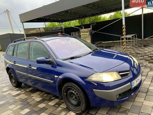 Синий Рено Меган, объемом двигателя 1.6 л и пробегом 180 тыс. км за 5600 $, фото 1 на Automoto.ua