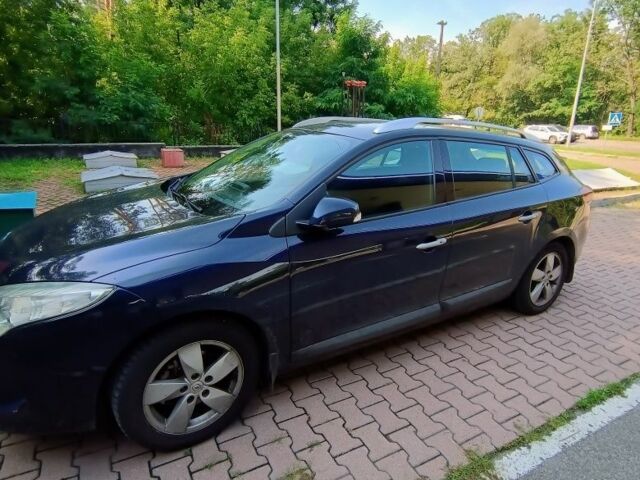 Синий Рено Меган, объемом двигателя 1.4 л и пробегом 248 тыс. км за 8100 $, фото 1 на Automoto.ua