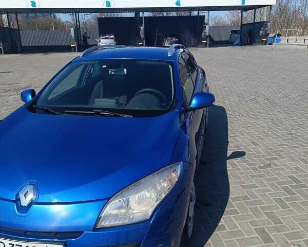 Синий Рено Меган, объемом двигателя 1.46 л и пробегом 313 тыс. км за 6800 $, фото 1 на Automoto.ua