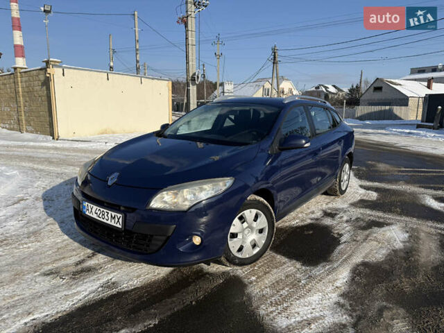 Синій Рено Меган, об'ємом двигуна 1.6 л та пробігом 178 тис. км за 6700 $, фото 1 на Automoto.ua