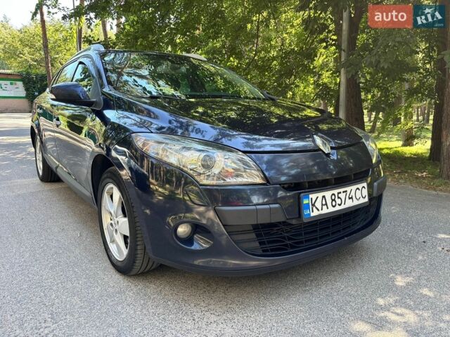 Синий Рено Меган, объемом двигателя 1.46 л и пробегом 360 тыс. км за 5300 $, фото 1 на Automoto.ua