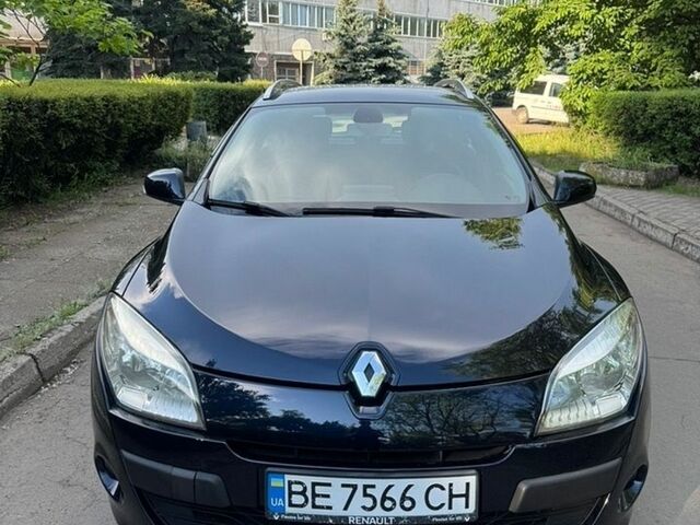 Синій Рено Меган, об'ємом двигуна 1.46 л та пробігом 256 тис. км за 6850 $, фото 1 на Automoto.ua