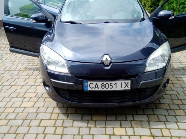 Синій Рено Меган, об'ємом двигуна 1.5 л та пробігом 185 тис. км за 7500 $, фото 1 на Automoto.ua