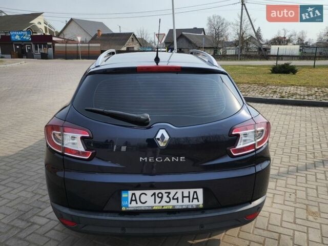 Синий Рено Меган, объемом двигателя 2 л и пробегом 247 тыс. км за 7000 $, фото 1 на Automoto.ua